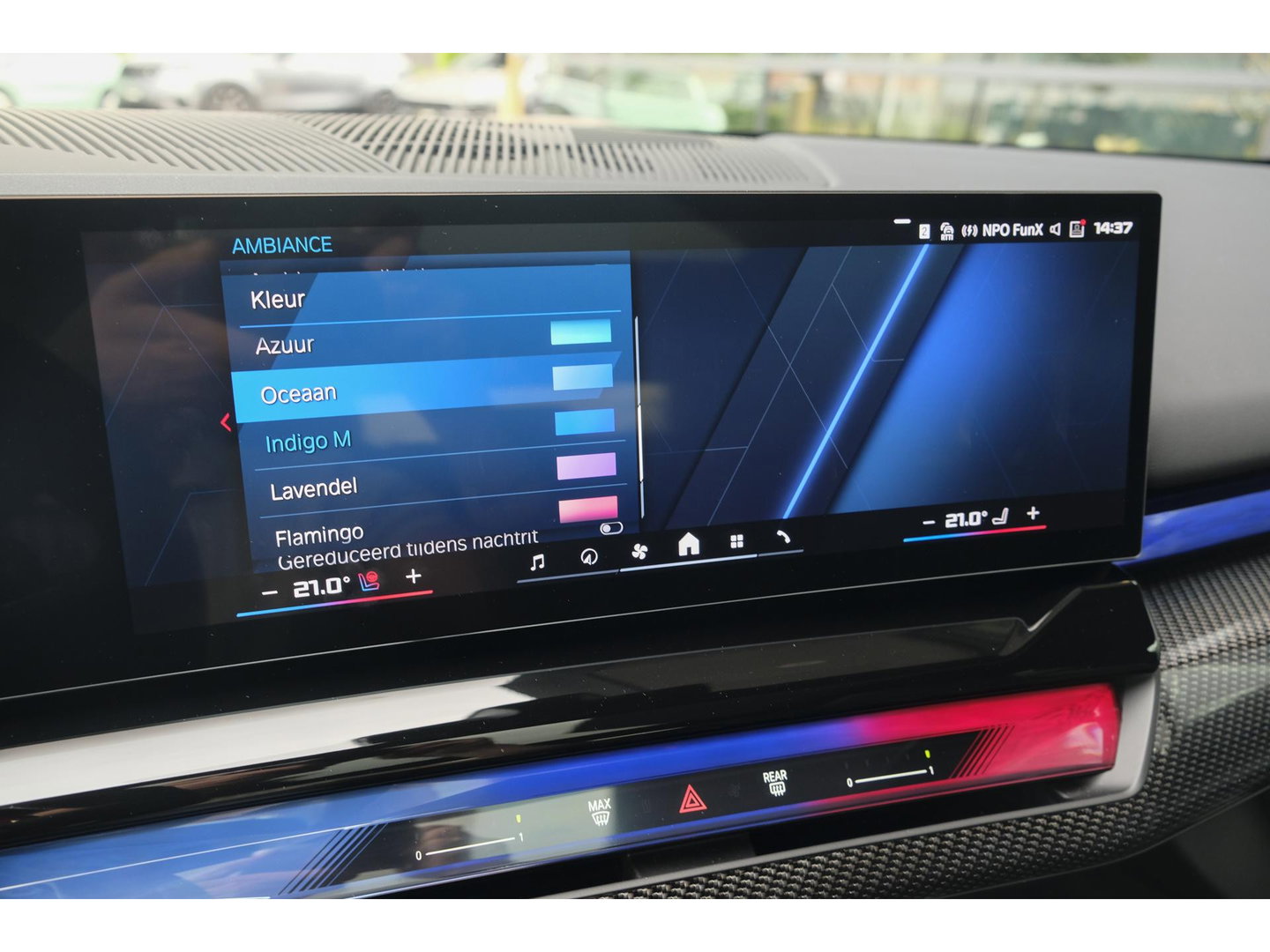 BMW M5 Touring V8 727pk Hybrid Panoramadak Keramisch Full carbon pack *BTW* NLauto VOL VOL VOL!!!