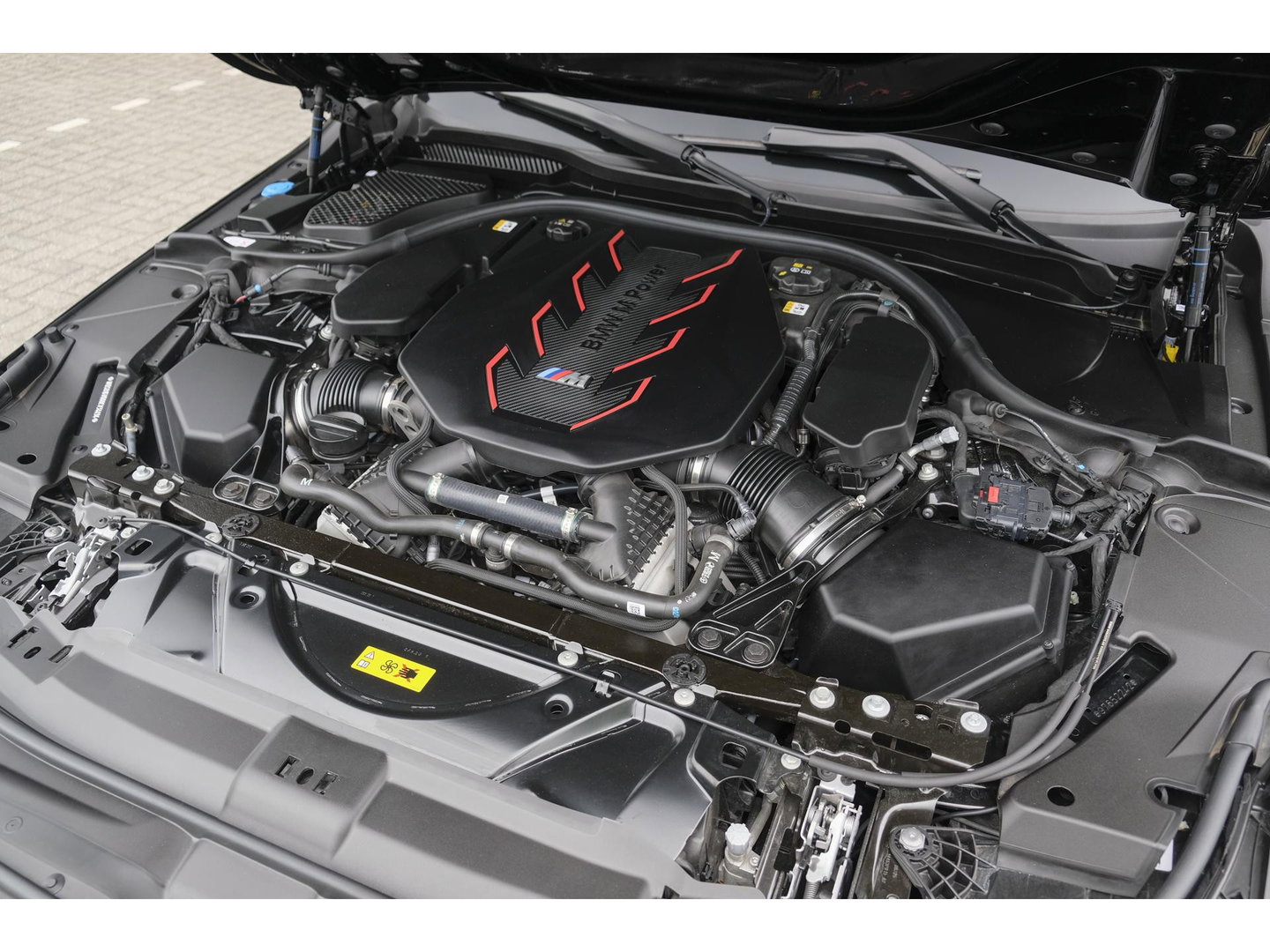 BMW M5 Touring V8 727pk Hybrid Panoramadak Keramisch Full carbon pack *BTW* NLauto VOL VOL VOL!!!