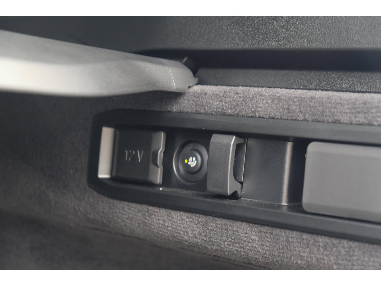 BMW M5 Touring V8 727pk Hybrid Panoramadak Keramisch Full carbon pack *BTW* NLauto VOL VOL VOL!!!