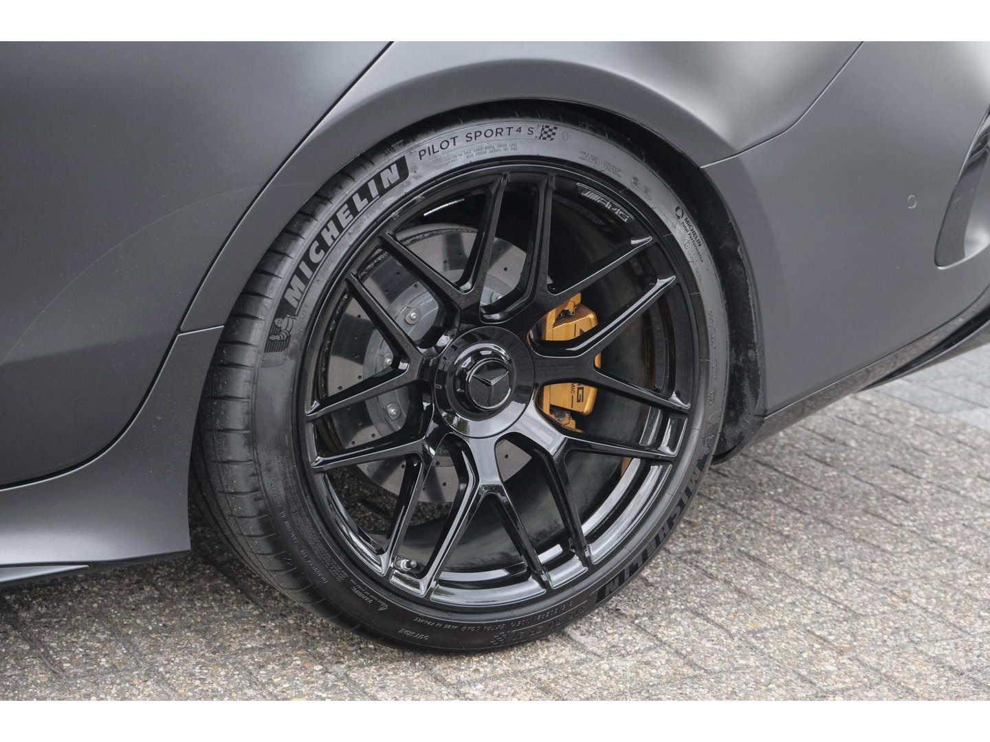 Mercedes-Benz AMG GT 4-Door AMG 63s 640pk 4MATIC+ Schuifdak Keramisch 4-wielsturing 4-seat Massage Softclose VOL!!