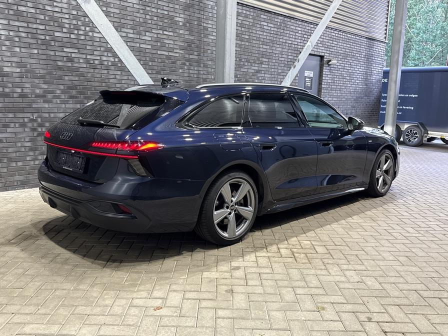 Audi A6 Avant TDI 150 kW Edition One S-tronic Avant | Panoramadak | 360° camera | Matrix LED | Passenger Display | Tech Plus | Sportstoelen | Stoelverwarming | ACC