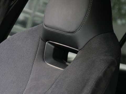Škoda Enyaq iV 80 SPORTLINE/ ADAPTIVE/ ELEKT. KLEP/ ELEKT. STOEL/ SOH 97%