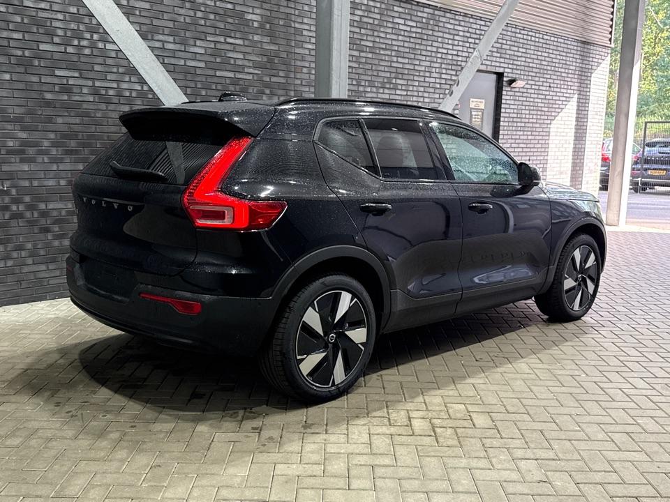 Volvo EX40 Single Motor Extended Range Plus | 82 kWh | Harman/Kardon | 360° Camera | BLIS | Stoel+Stuurverwarming | ACC