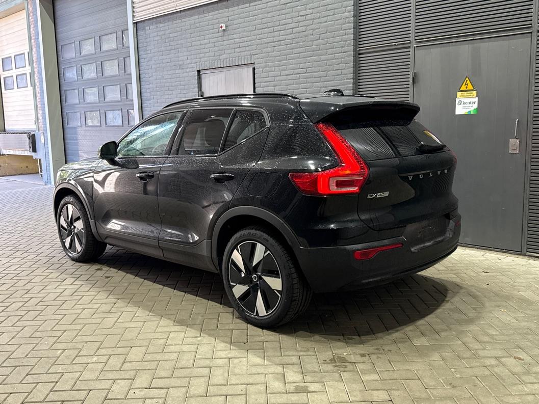 Volvo EX40 Single Motor Extended Range Plus | 82 kWh | Harman/Kardon | 360° Camera | BLIS | Stoel+Stuurverwarming | ACC