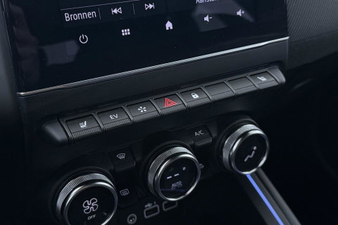 Renault Clio 1.6 E-Tech Full Hybrid 145 Esprit Alpine | Bose | Camera | BLIS | Stoel+Stuurverwarming | PDC V+A | Navigatie | Getint glas