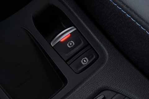 Renault Clio 1.6 E-Tech Full Hybrid 145 Esprit Alpine | Bose | Camera | BLIS | Stoel+Stuurverwarming | PDC V+A | Navigatie | Getint glas