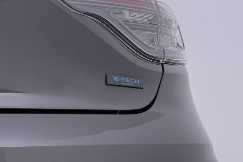 Renault Clio 1.6 E-Tech Full Hybrid 145 Esprit Alpine | Bose | Camera | BLIS | Stoel+Stuurverwarming | PDC V+A | Navigatie | Getint glas