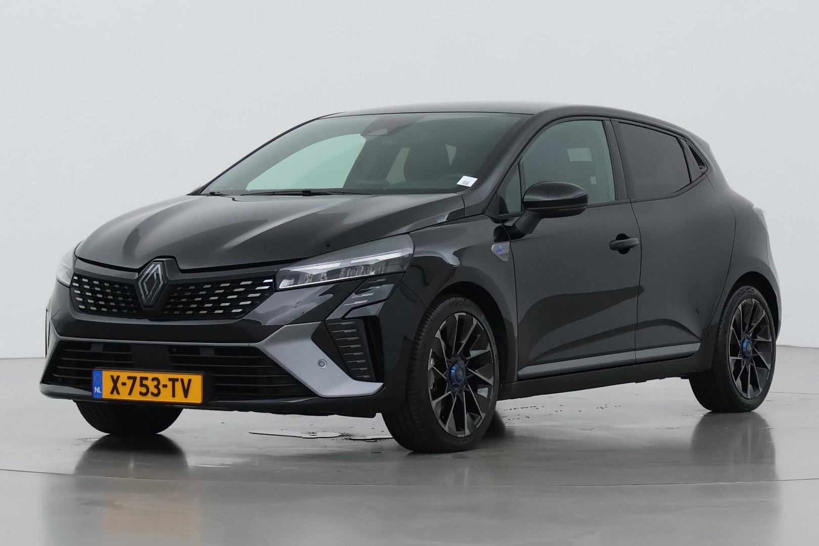 Renault Clio 1.6 E-Tech Full Hybrid 145 Esprit Alpine | Bose | Camera | BLIS | Stoel+Stuurverwarming | PDC V+A | Navigatie | Getint glas