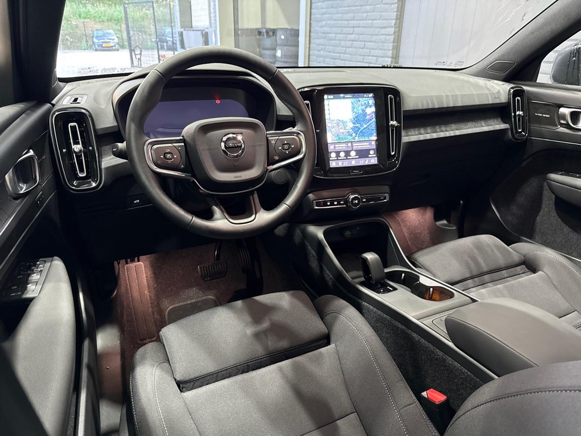 Volvo EX40 Single Motor Extended Range Plus Black Edition | 82 kWh | Harman/Kardon | Panoramadak | 360° Camera | BLIS | 20 Inch