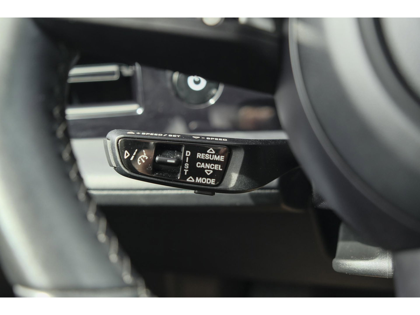 Porsche Taycan Sport Turismo 476pk Performance Plus 93kwh Panoramadak Luchtvering Bose Warmtepomp Sport chrono 20" LMV