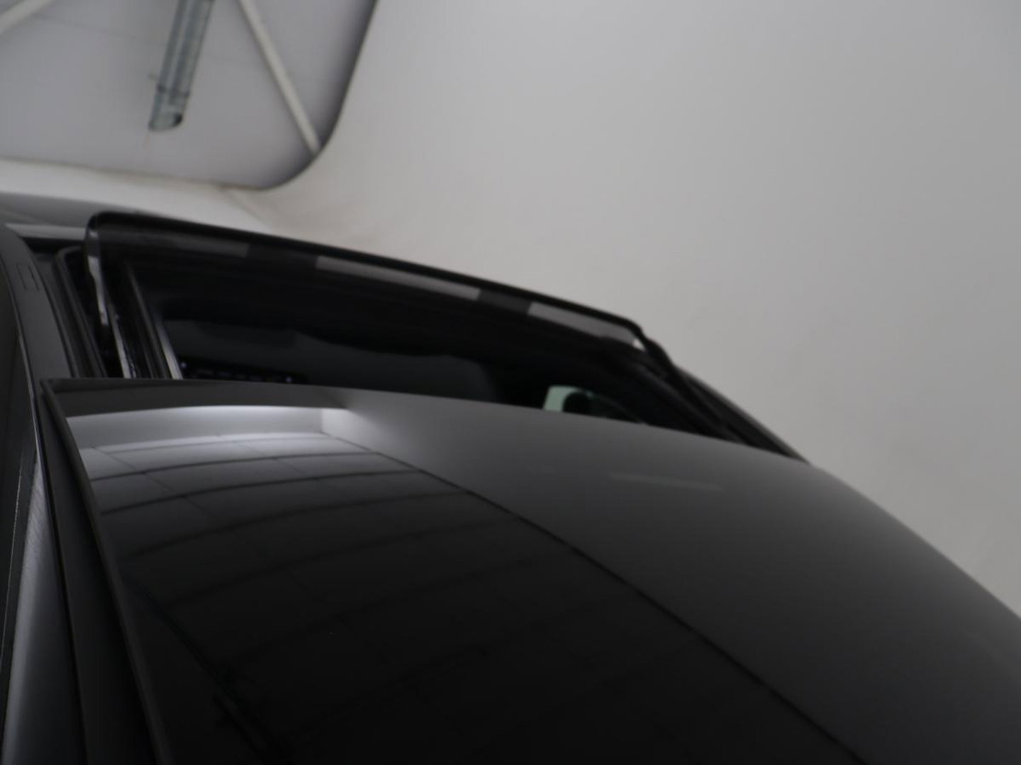 Mercedes-Benz A-Klasse 200 Business Solution AMG | Pano.Dak | Camera | Navigatie | Apple Carplay | LED
