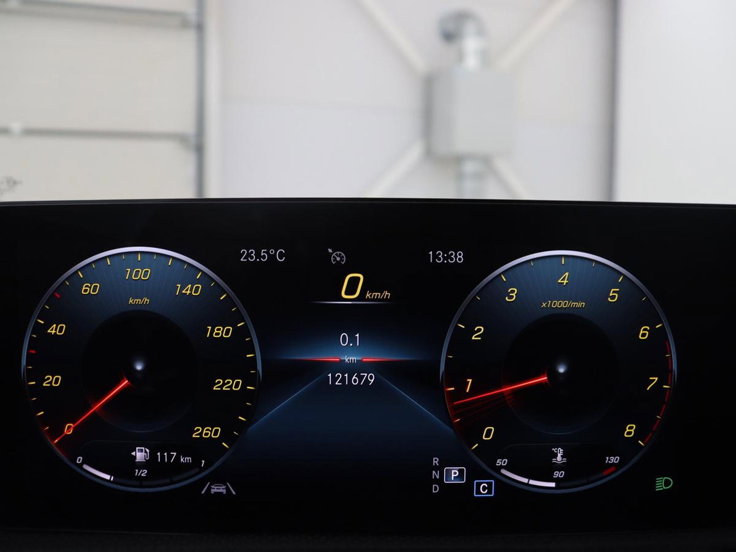 Mercedes-Benz A-Klasse 200 Business Solution AMG | Pano.Dak | Camera | Navigatie | Apple Carplay | LED