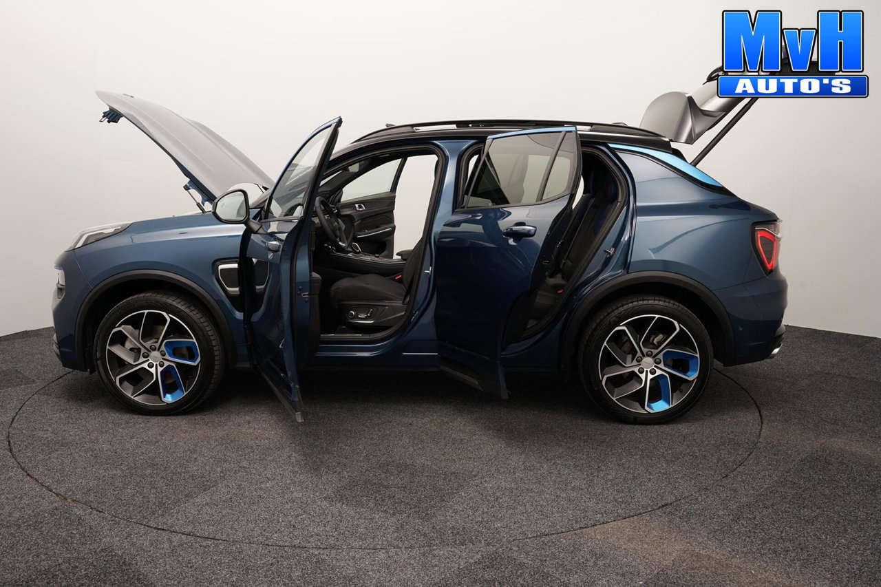 Lynk & Co 01