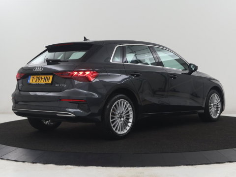 Audi A3 Sportback 30 TFSI Advanced edition | Cruise control | Camera | Park assist | Navigatie | Carplay | Climate control | Virtueel dashboard | Full LED