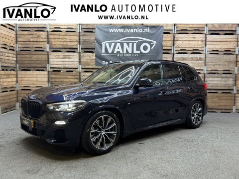 BMW X5 XDrive45e High Executive, Pano, 20"LM, Adptieve Cruise, HuD, Harman Kardon, Luchtvering, Stoel-Stuur en Achterbank verw.
