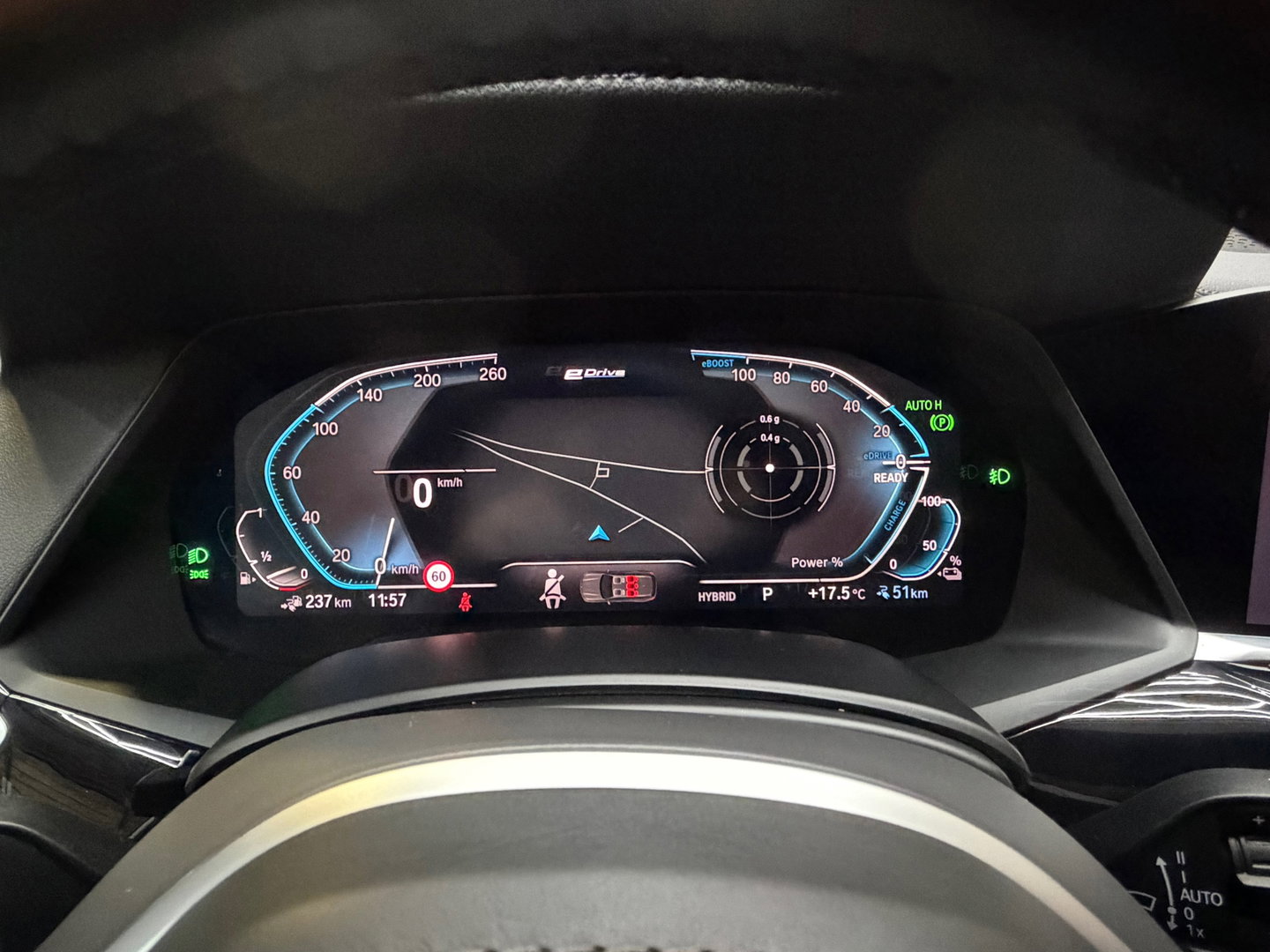 BMW X5 XDrive45e High Executive, Pano, 20"LM, Adptieve Cruise, HuD, Harman Kardon, Luchtvering, Stoel-Stuur en Achterbank verw.