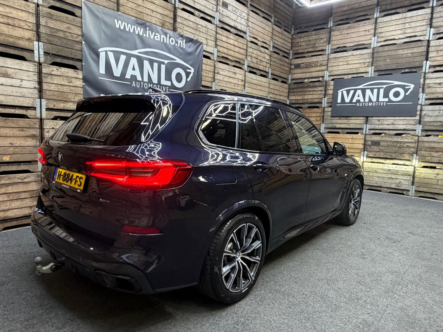 BMW X5 XDrive45e High Executive, Pano, 20"LM, Adptieve Cruise, HuD, Harman Kardon, Luchtvering, Stoel-Stuur en Achterbank verw.