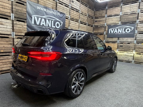BMW X5 XDrive45e High Executive, Pano, 20"LM, Adptieve Cruise, HuD, Harman Kardon, Luchtvering, Stoel-Stuur en Achterbank verw.