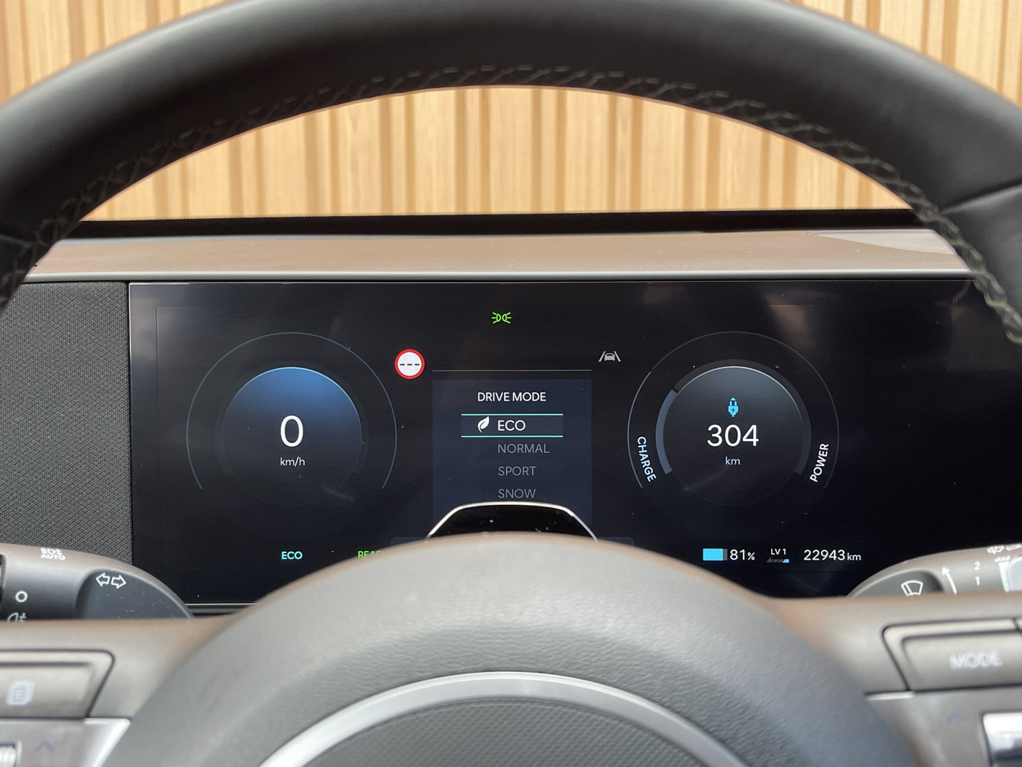 Hyundai KONA Electric Standard Range Pure Edition 48.6 kWh | Draadloze Apple Carplay | Android Auto | Rijmodus Regeling | Lane Assist | Stuurwielverwarming |