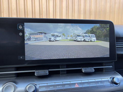 Hyundai KONA Electric Standard Range Pure Edition 48.6 kWh | Draadloze Apple Carplay | Android Auto | Rijmodus Regeling | Lane Assist | Stuurwielverwarming |