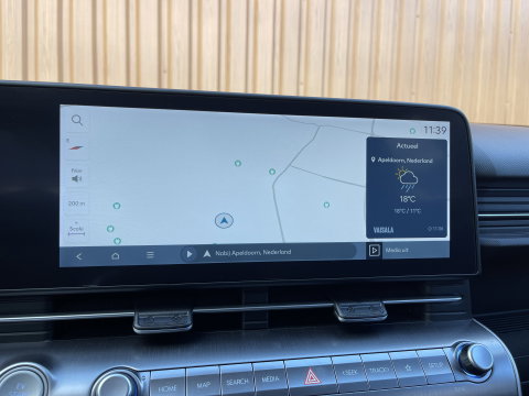Hyundai KONA Electric Standard Range Pure Edition 48.6 kWh | Draadloze Apple Carplay | Android Auto | Rijmodus Regeling | Lane Assist | Stuurwielverwarming |