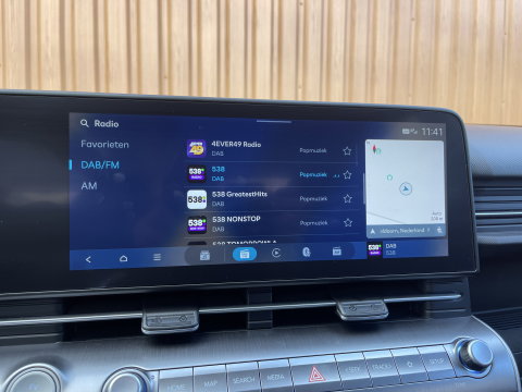 Hyundai KONA Electric Standard Range Pure Edition 48.6 kWh | Draadloze Apple Carplay | Android Auto | Rijmodus Regeling | Lane Assist | Stuurwielverwarming |