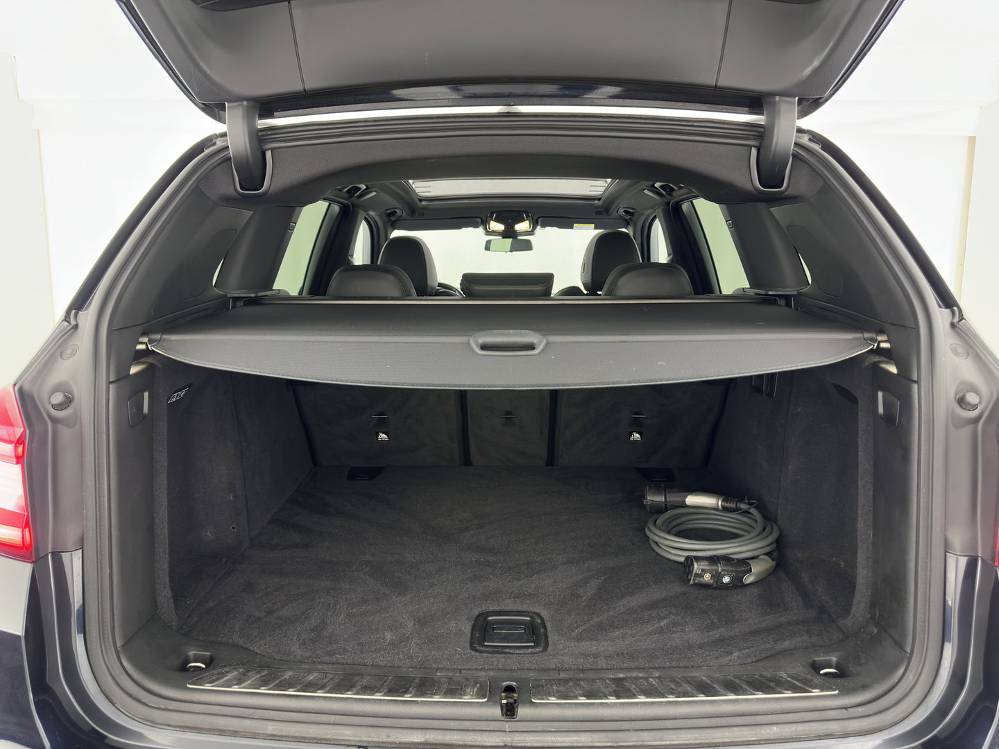 BMW iX3 High Executive 80 kWh (INCL-BTW) *AUT | PANO | LEATHER SPORT | ADAPTIVE-CRUISE | FULL-LED | BLIND-SPOT | MEMORY-PACK | DIGI-COCKPIT | HEATED-COMFORTSEATS | KEYLESS | CAMERA | DAB+ | TOWBAR | 20''ALU*