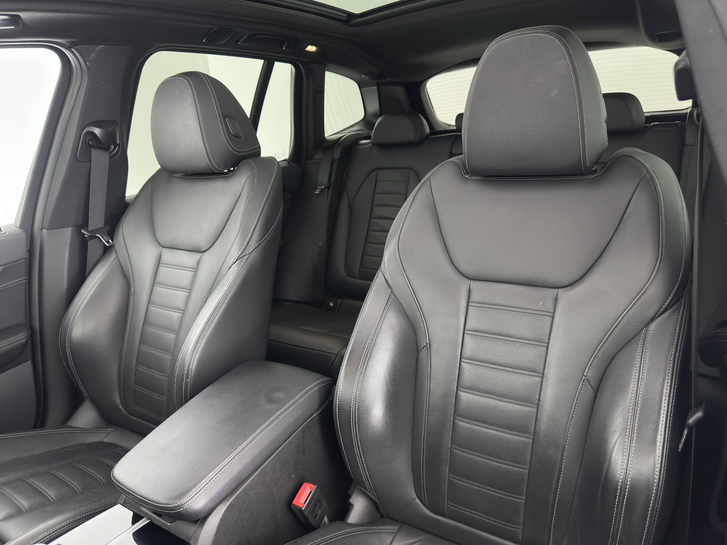BMW iX3 High Executive 80 kWh (INCL-BTW) *AUT | PANO | LEATHER SPORT | ADAPTIVE-CRUISE | FULL-LED | BLIND-SPOT | MEMORY-PACK | DIGI-COCKPIT | HEATED-COMFORTSEATS | KEYLESS | CAMERA | DAB+ | TOWBAR | 20''ALU*