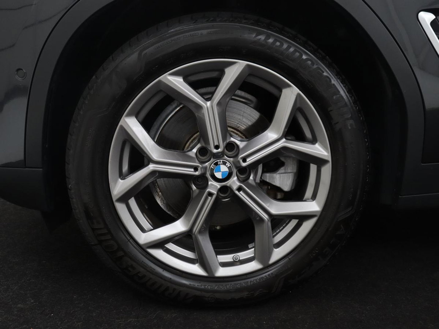 BMW X3 xDrive20i High Executive | Trekhaak | Stoelverwarming | Pano.Dak | Keyless Entry |
