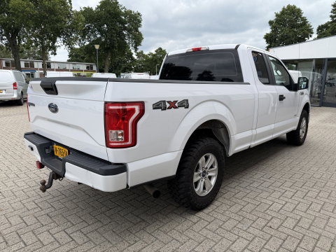 Ford F 150 XL V6 330pk automaat 4x4 / 5 persoons / Prins LPG / vaste prijs rijklaar € 24.950 ex btw / airco / cruise / leer / stoelverwarming / trekhaak / euro 6