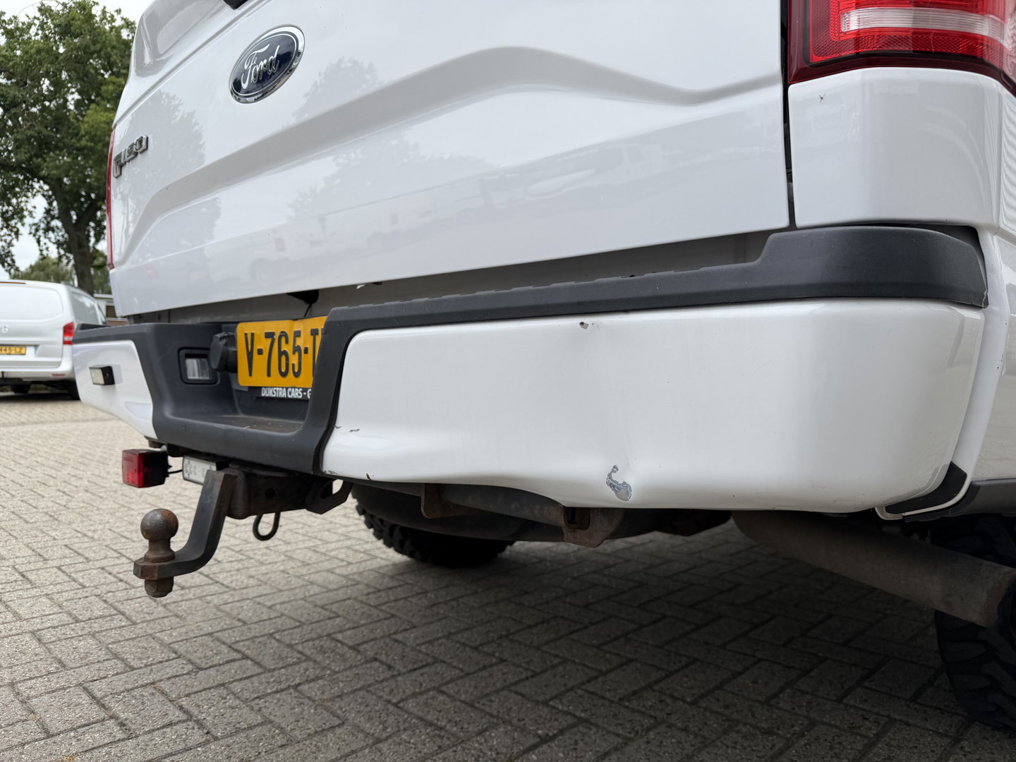Ford F 150 XL V6 330pk automaat 4x4 / 5 persoons / Prins LPG / vaste prijs rijklaar € 24.950 ex btw / airco / cruise / leer / stoelverwarming / trekhaak / euro 6