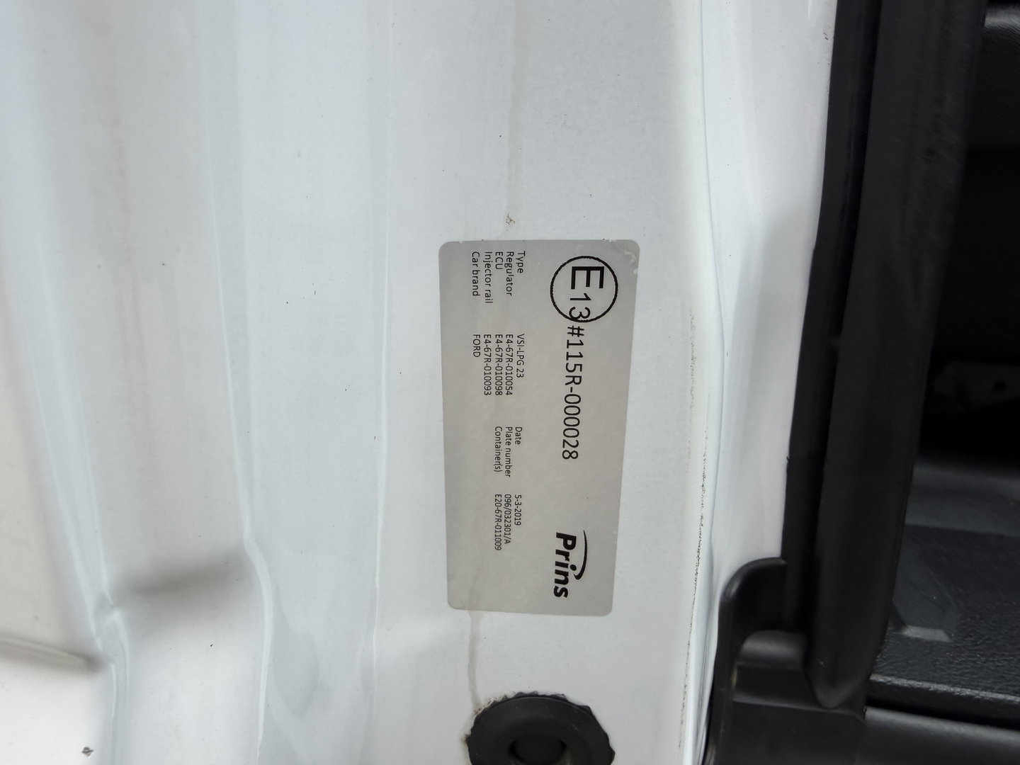 Ford F 150 XL V6 330pk automaat 4x4 / 5 persoons / Prins LPG / vaste prijs rijklaar € 24.950 ex btw / airco / cruise / leer / stoelverwarming / trekhaak / euro 6