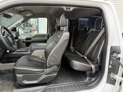 Ford F 150 XL V6 330pk automaat 4x4 / 5 persoons / Prins LPG / vaste prijs rijklaar € 24.950 ex btw / airco / cruise / leer / stoelverwarming / trekhaak / euro 6