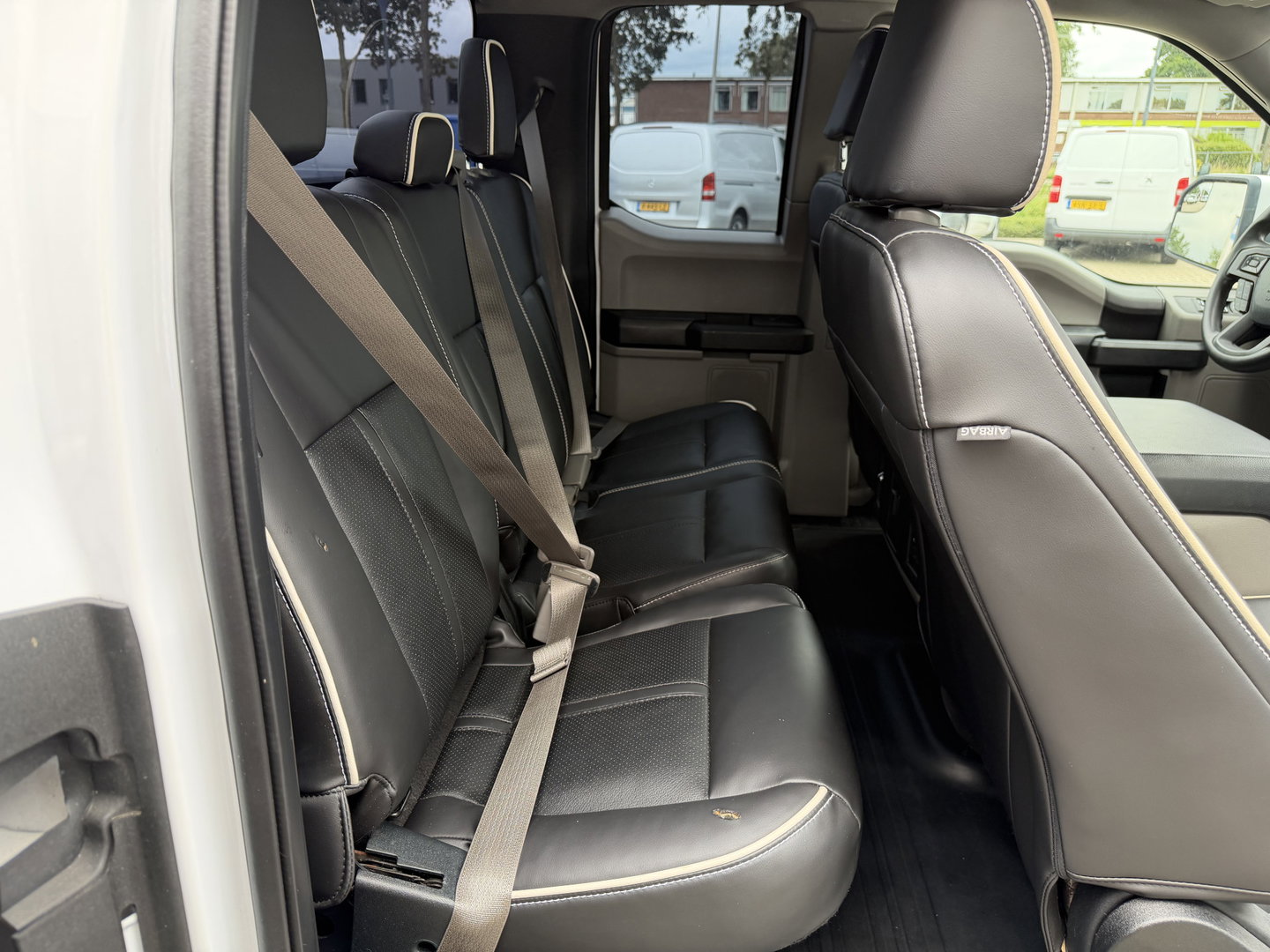 Ford F 150 XL V6 330pk automaat 4x4 / 5 persoons / Prins LPG / vaste prijs rijklaar € 24.950 ex btw / airco / cruise / leer / stoelverwarming / trekhaak / euro 6