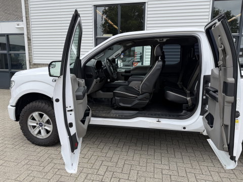 Ford F 150 XL V6 330pk automaat 4x4 / 5 persoons / Prins LPG / vaste prijs rijklaar € 24.950 ex btw / airco / cruise / leer / stoelverwarming / trekhaak / euro 6