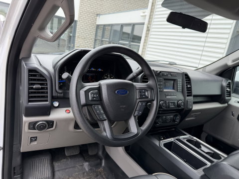 Ford F 150 XL V6 330pk automaat 4x4 / 5 persoons / Prins LPG / vaste prijs rijklaar € 24.950 ex btw / airco / cruise / leer / stoelverwarming / trekhaak / euro 6