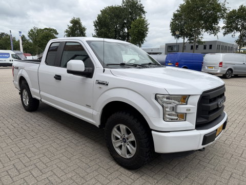 Ford F 150 XL V6 330pk automaat 4x4 / 5 persoons / Prins LPG / vaste prijs rijklaar € 24.950 ex btw / airco / cruise / leer / stoelverwarming / trekhaak / euro 6