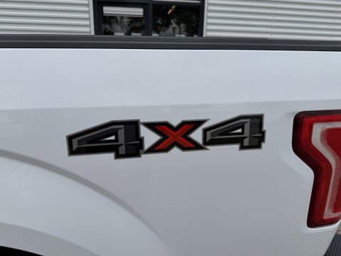 Ford F 150 XL V6 330pk automaat 4x4 / 5 persoons / Prins LPG / vaste prijs rijklaar € 24.950 ex btw / airco / cruise / leer / stoelverwarming / trekhaak / euro 6