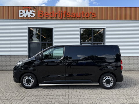 Opel Vivaro 1.5 CDTI L2H1 Edition / vaste prijs rijklaar € 18.950 ex btw / euro 6 / bpm vrij / lease vanaf € 319 / dubbele schuifdeur / zwart metallic / trekhaak / pdc voor en achter