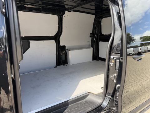 Opel Vivaro 1.5 CDTI L2H1 Edition / vaste prijs rijklaar € 18.950 ex btw / euro 6 / bpm vrij / lease vanaf € 319 / dubbele schuifdeur / zwart metallic / trekhaak / pdc voor en achter
