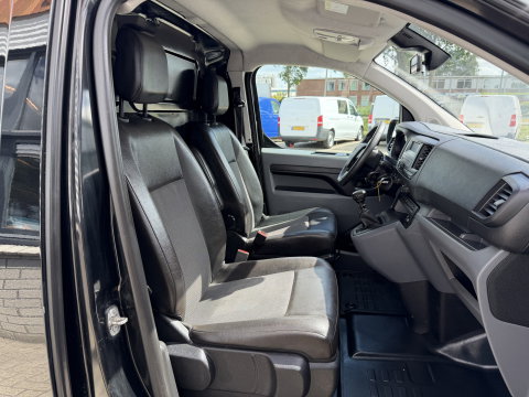 Opel Vivaro 1.5 CDTI L2H1 Edition / vaste prijs rijklaar € 18.950 ex btw / euro 6 / bpm vrij / lease vanaf € 319 / dubbele schuifdeur / zwart metallic / trekhaak / pdc voor en achter