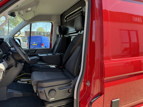 Volkswagen Crafter e-Crafter L3H3 36 kWh / Thermo King koel vries dag en nacht koeling - 22 graden celsius / rijbereik 120 km / airco / cruise / camera / pdc rondom / zero emissie