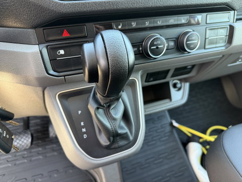 Volkswagen Crafter e-Crafter L3H3 36 kWh / Thermo King koel vries dag en nacht koeling - 22 graden celsius / rijbereik 120 km / airco / cruise / camera / pdc rondom / zero emissie