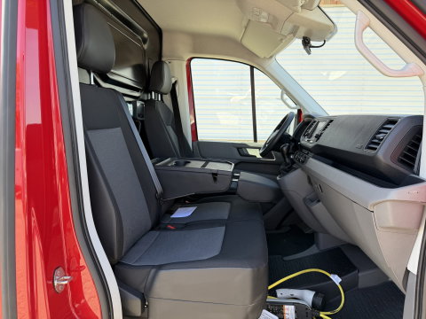 Volkswagen Crafter e-Crafter L3H3 36 kWh / Thermo King koel vries dag en nacht koeling - 22 graden celsius / rijbereik 120 km / airco / cruise / camera / pdc rondom / zero emissie