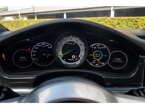 Porsche Panamera Sport Turismo 4.0 Turbo S E-Hybrid 680PK / Ceramic / Sports Chrono / Sport Design