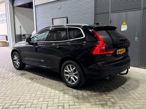 Volvo XC60 2.0 T5 Momentum | Camera | Trekhaak | Memory | Stoelverwarming | Getint glas | Full LED | Navigatie | Apple CarPlay