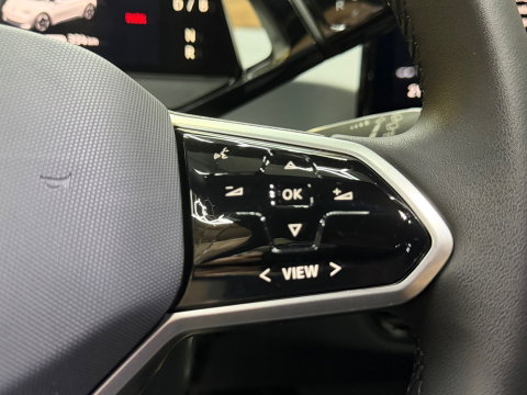 Volkswagen ID.3 Pro 59 kWh, 18"LM, Zwart dak, Moonstone Grey, Adaptive Cruise, Sfeer