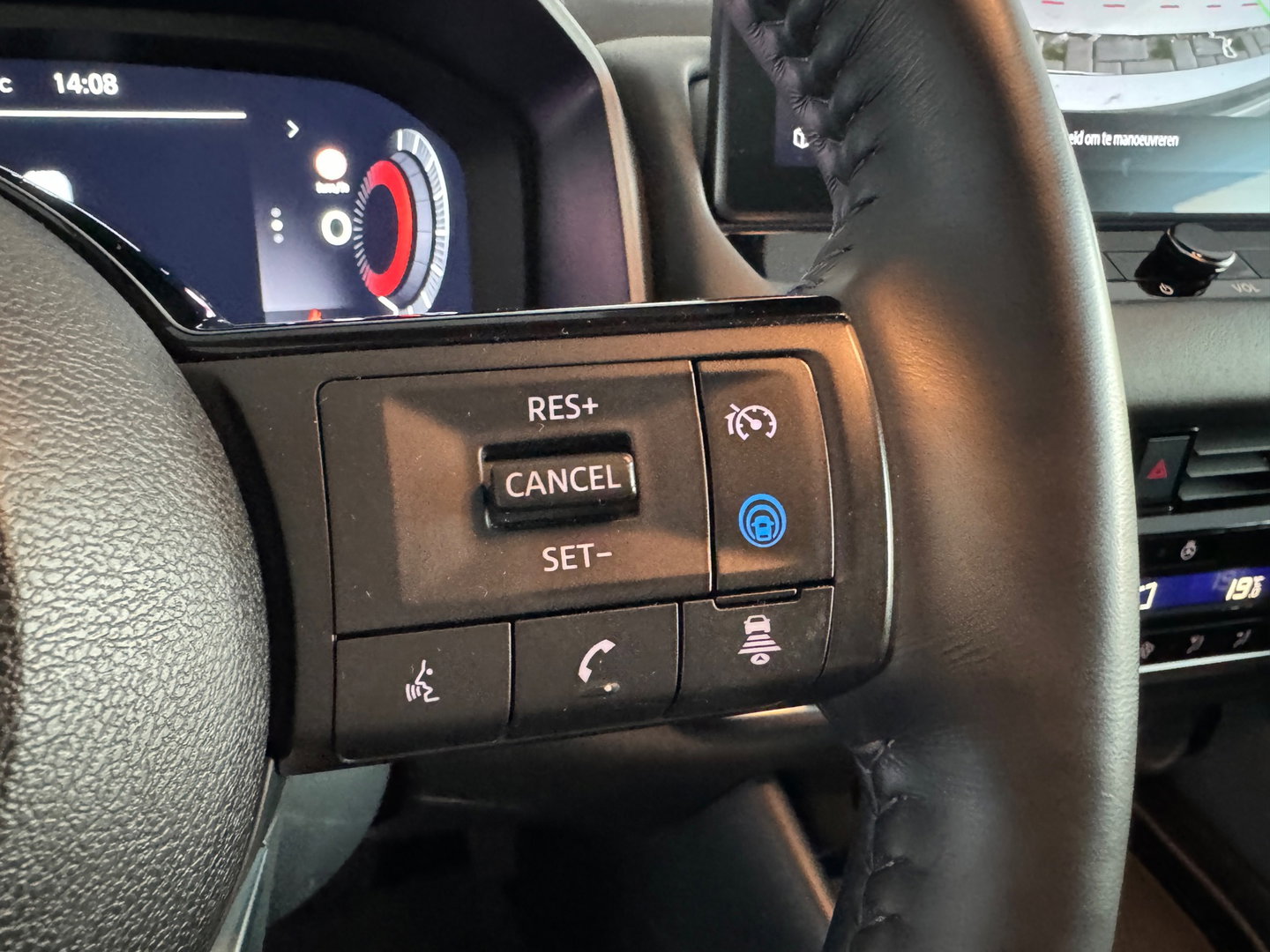 Nissan QASHQAI 1.5 e-Power Business Executive Pano|ACC|360|Keyless