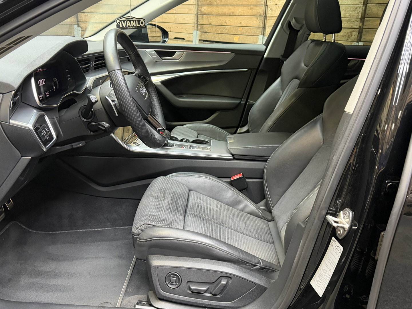 Audi A6 Limousine 55 TFSI e quattro Pro Line S Competition Black Optiek Pano Trekhaak Memory 21"LM