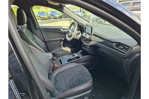Ford Kuga 2.5 PHEV 225PK ST-LINE X AIRCO NAVI PDC-CAMERA WINTERPACK